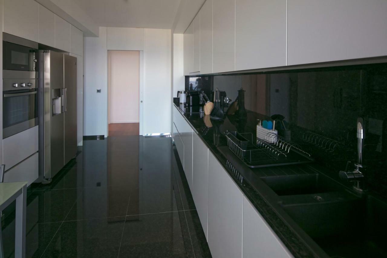 Spacious Luxury Holiday Apartment With A Great View, Funchal, Free Wifi And Parking Екстер'єр фото