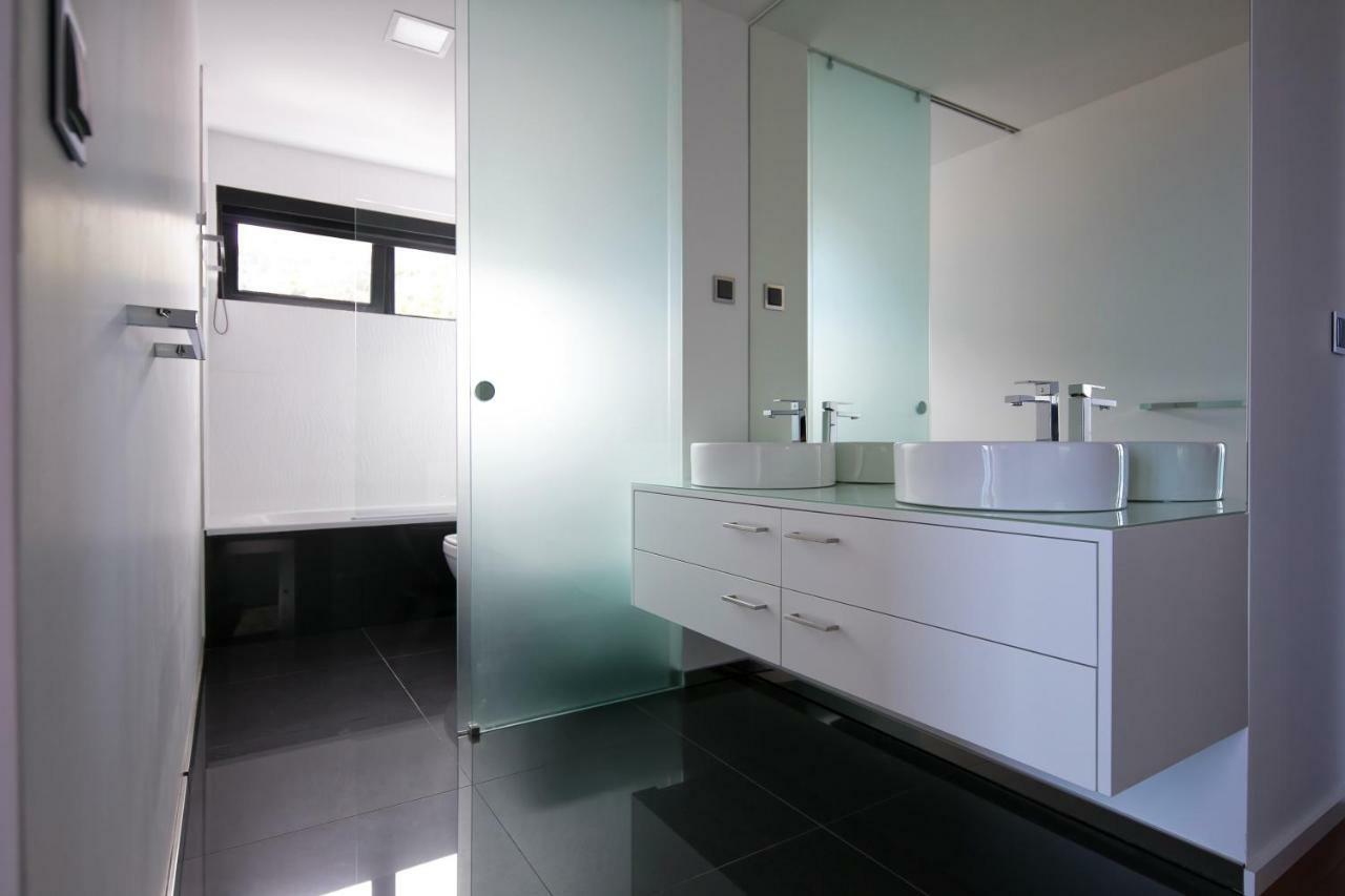 Spacious Luxury Holiday Apartment With A Great View, Funchal, Free Wifi And Parking Екстер'єр фото