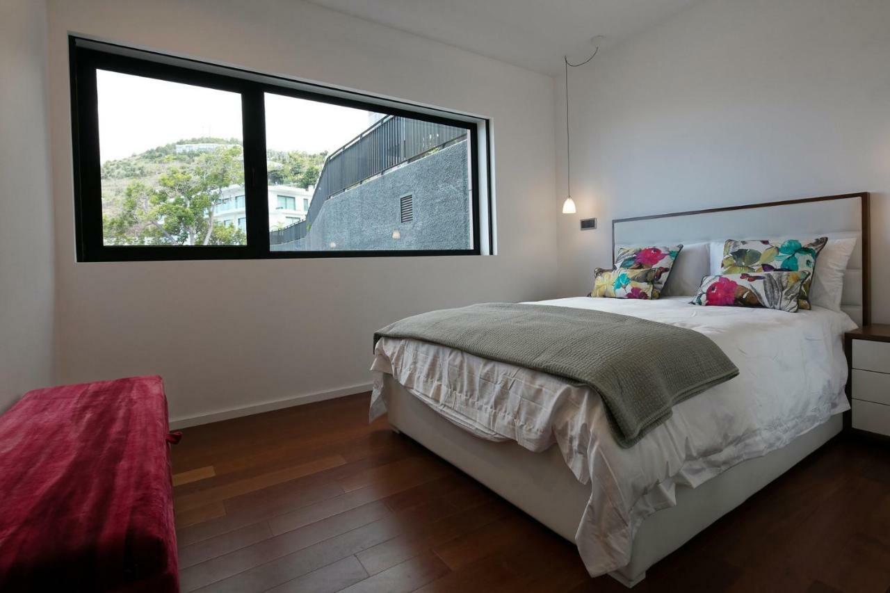 Spacious Luxury Holiday Apartment With A Great View, Funchal, Free Wifi And Parking Екстер'єр фото